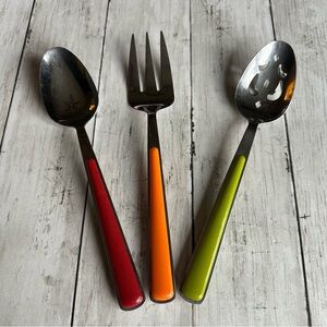 PREOWNED FIESTA WARE SET OF 3 SERVING UTENSILS SPOON FORK RED ORANGE GREEN